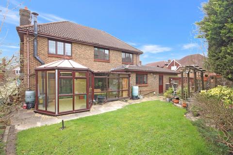 39 Kingcup Close, Broadstone, BH18 9GS