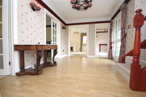 39 Kingcup Close, Broadstone, BH18 9GS