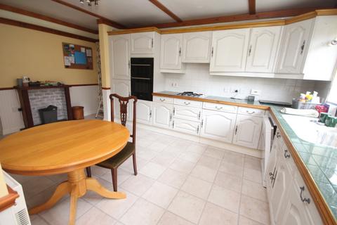 39 Kingcup Close, Broadstone, BH18 9GS