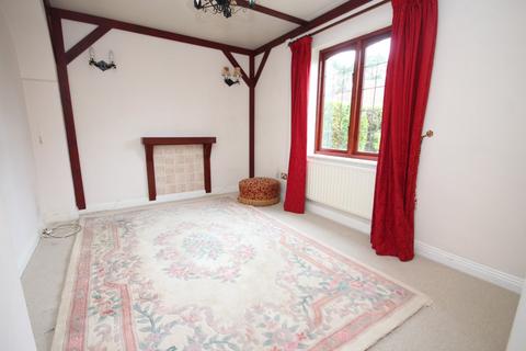 39 Kingcup Close, Broadstone, BH18 9GS