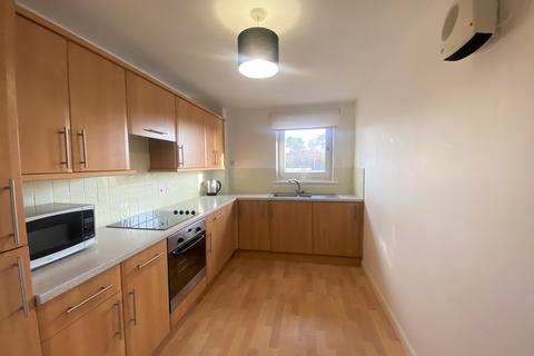 2 bedroom flat to rent - Kilbowie Road, Hardgate G81