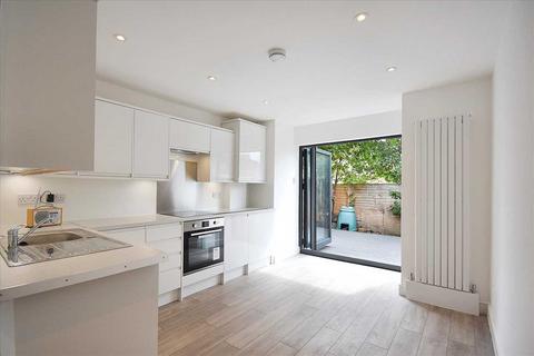 2 bedroom flat to rent - Bridgman Road, Chiswick
