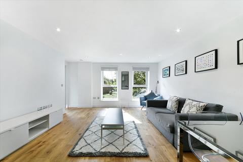 1 bedroom flat to rent, Oxborough House, The Schoolyard, Eltringham Street, London, SW18