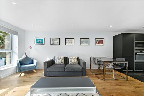 1 bedroom flat to rent, Oxborough House, The Schoolyard, Eltringham Street, London, SW18