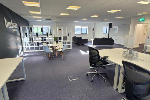 Office to rent - Carnegie Road, Glasgow G52