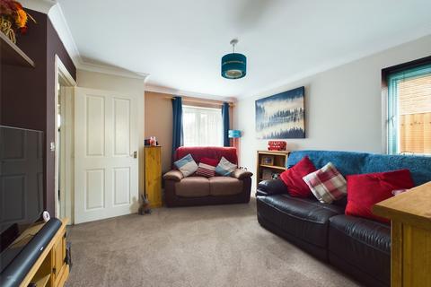 4 Greenways, Gloucester, GL4 3SD
