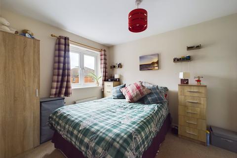 4 Greenways, Gloucester, GL4 3SD