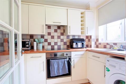 1 bedroom flat for sale, Copper Hall Close, Rustington, Littlehampton, West Sussex, BN16