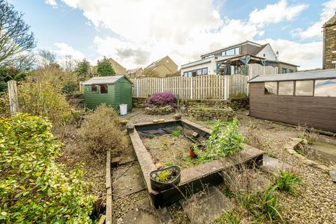 2 bedroom bungalow for sale, Station Street, Pudsey, West Yorkshire, LS28