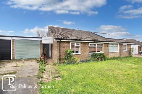 2 bedroom bungalow for sale, Andrews Close, Debenham, Stowmarket, Suffolk, IP14