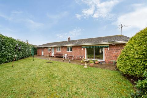 3 Broadway Road, Lightwater, GU18 5SL