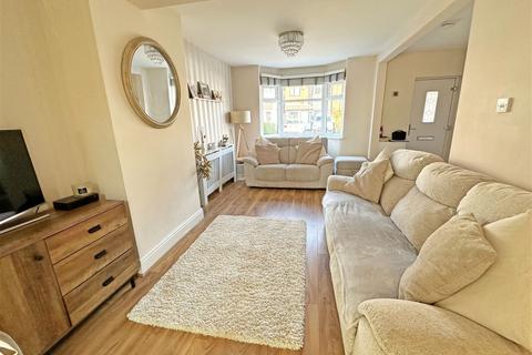 2 Arundel Road, Birmingham, B14 5TY