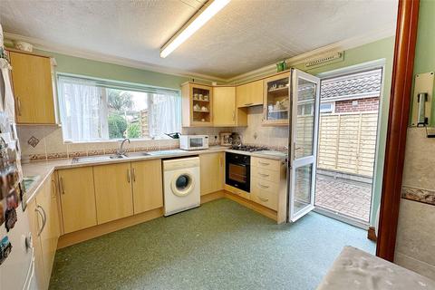3 bedroom bungalow for sale, Madehurst Way, Littlehampton, West Sussex