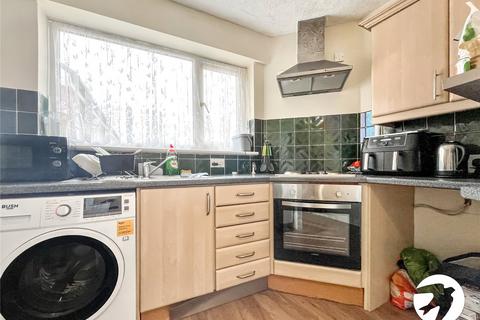 2 bedroom flat for sale - London Road, Sittingbourne, Kent, ME10
