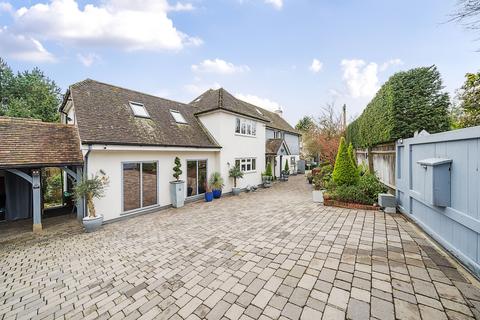 4 bedroom detached house for sale - Beaconsfield HP9
