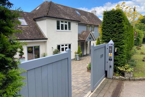 4 bedroom detached house for sale, Beaconsfield HP9