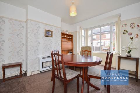 3 bedroom townhouse for sale - Ivy House Road, Stoke-On-Trent ST1
