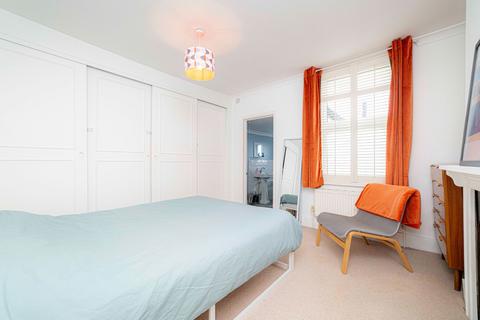 2 bedroom terraced house for sale, St. Marys Road, Faversham, ME13