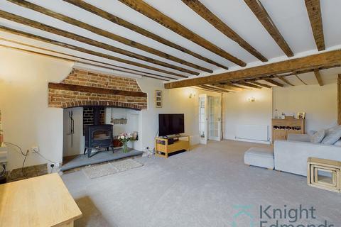 4 bedroom cottage for sale, Lower Road, West Farleigh, ME15