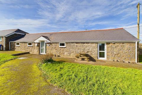 3 bedroom bungalow for sale - Mayon Farm, Sennen, TR19 7AD