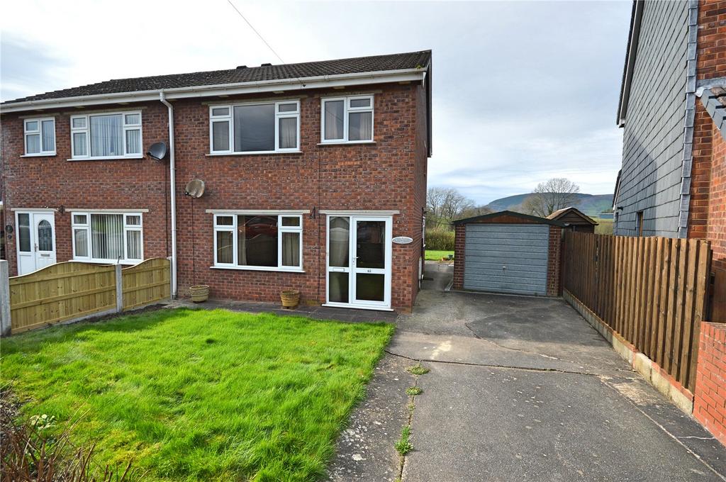 Llys Rhufain, Caersws, Powys, SY17 3 bed semidetached house for sale