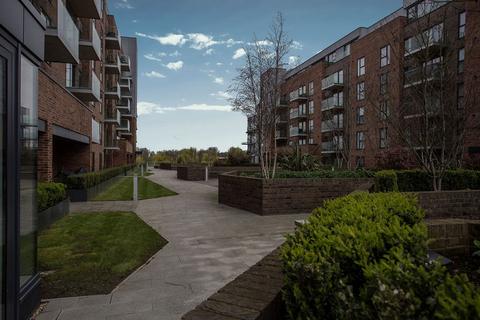 1 bedroom flat for sale, East Station Road, Fletton Quays, Peterborough. PE2 8UA