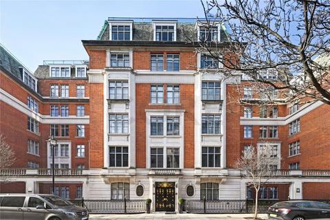 2 bedroom apartment to rent, Marylebone, London W1W
