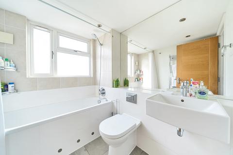 2a Belmont Close, Uxbridge, UB8 1RF