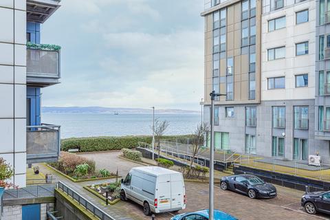 3 bedroom flat for sale, 9, Western Harbour Midway, Edinburgh, EH6 6LE