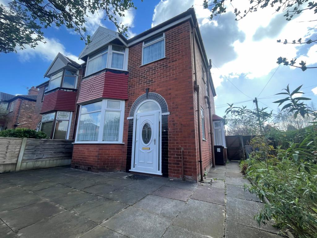 3 Bedroom Semi Detached for Sale