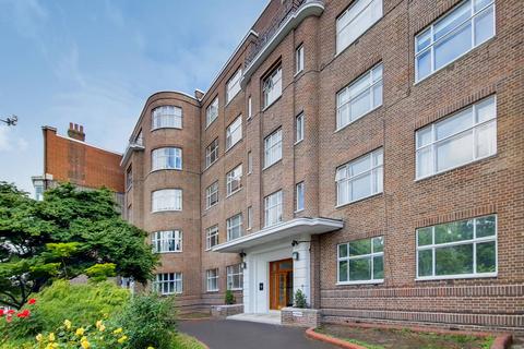 1 bedroom flat to rent, Trinity Close, The Pavement, Clapham, London, SW4