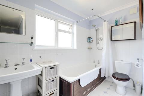 12 Glenthorne Road, Kingston Upon Thames, KT1 2UB