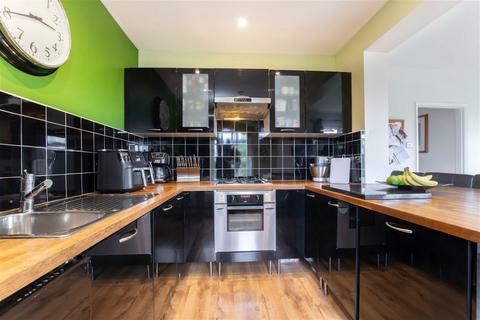 3 bedroom apartment for sale - Polefield House, Hatherley Road, Cheltenham, GL51