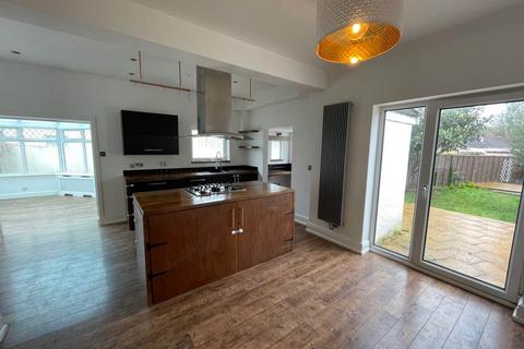 4 bedroom house to rent - Locking Road, Weston-super-Mare, North Somerset