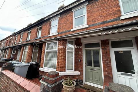 3 bedroom terraced house to rent - Lord Street, Crewe, Cheshire, CW2