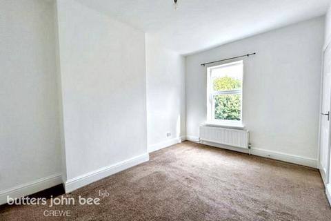 3 bedroom terraced house to rent, Lord Street, Crewe
