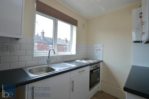 2 bedroom flat to rent, Smith Street, Balderton