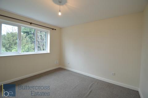 2 bedroom flat to rent, Smith Street, Balderton