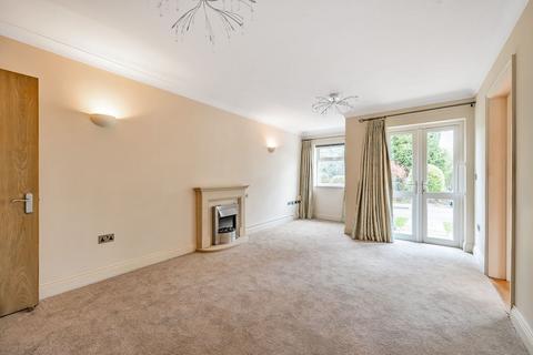 2 bedroom retirement property for sale, Limpsfield Road, Warlingham CR6