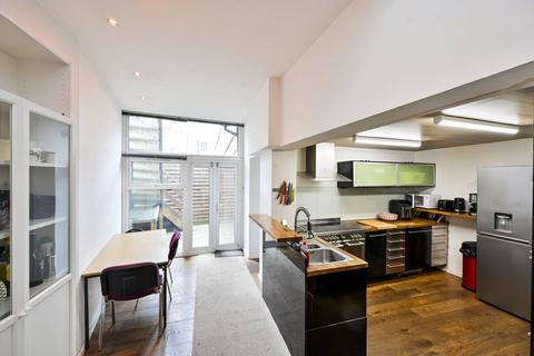 4 bedroom house for sale, Broughton Road, Sands End, London, SW6