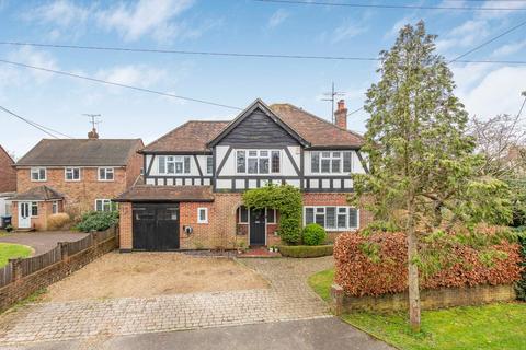 5 bedroom detached house for sale - Firtoft Close, Burgess Hill, West Sussex, RH15