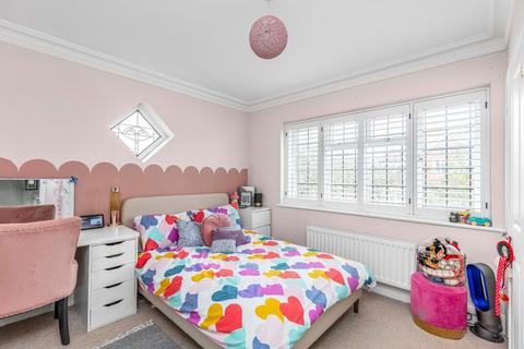 5 bedroom detached house for sale, Firtoft Close, Burgess Hill, West Sussex, RH15