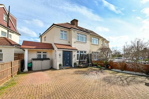 4 bedroom house for sale, Spring Grove Crescent, Hounslow, TW3
