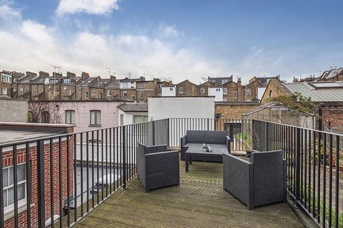 2 bedroom flat to rent - Regents Park Road, London NW1