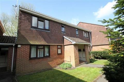 1 bedroom apartment for sale, Robyns Way, Edenbridge