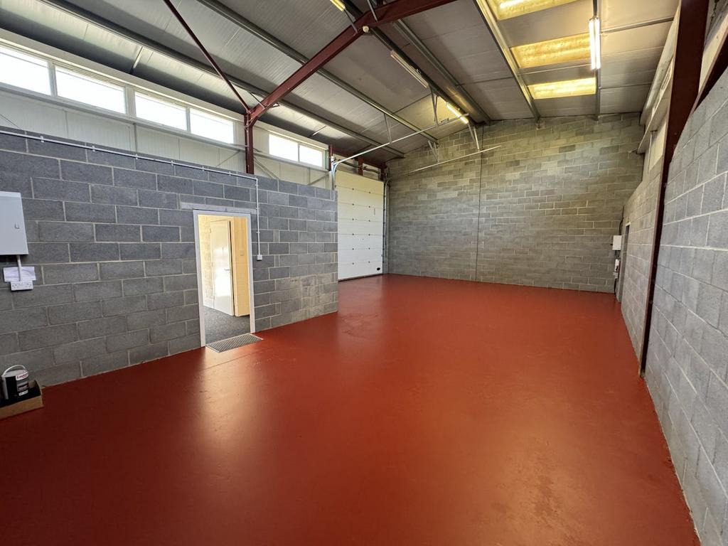 Warehouse.jpeg