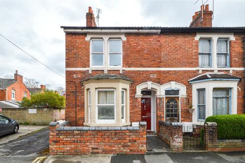 3 bedroom end of terrace house for sale - Wells Street, Town Centre, Swindon, SN1