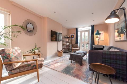 3 bedroom terraced house for sale, Purves Road, London, NW10