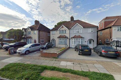 1 bedroom semi-detached house to rent - Sutton Way, Hounslow TW5