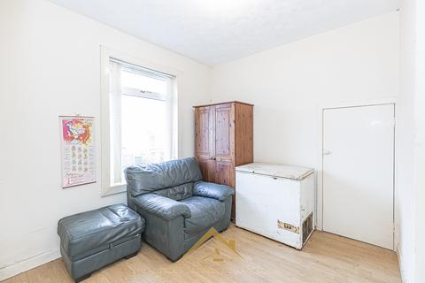 2 bedroom flat for sale - Small Street, Lochgelly KY5